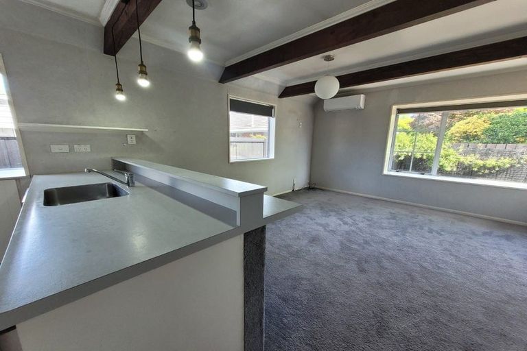 Photo of property in 1/363 Memorial Avenue, Burnside, Christchurch, 8053