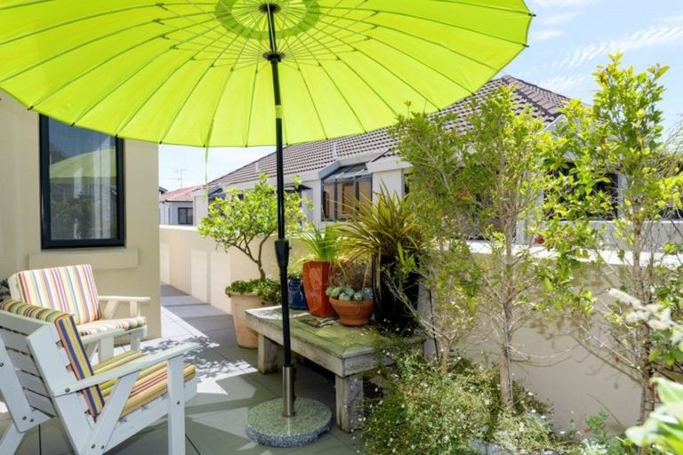 Photo of property in 35b Rita Street, Mount Maunganui, 3116