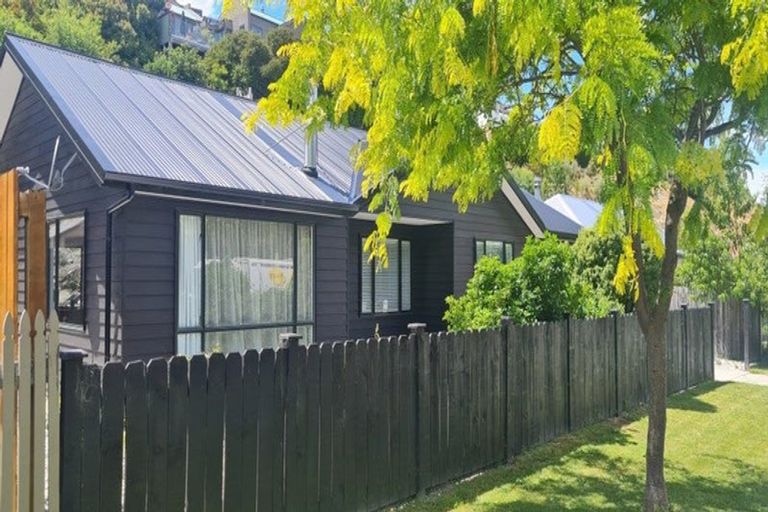 Photo of property in 49 Mcdonnell Road, Arrowtown, 9302