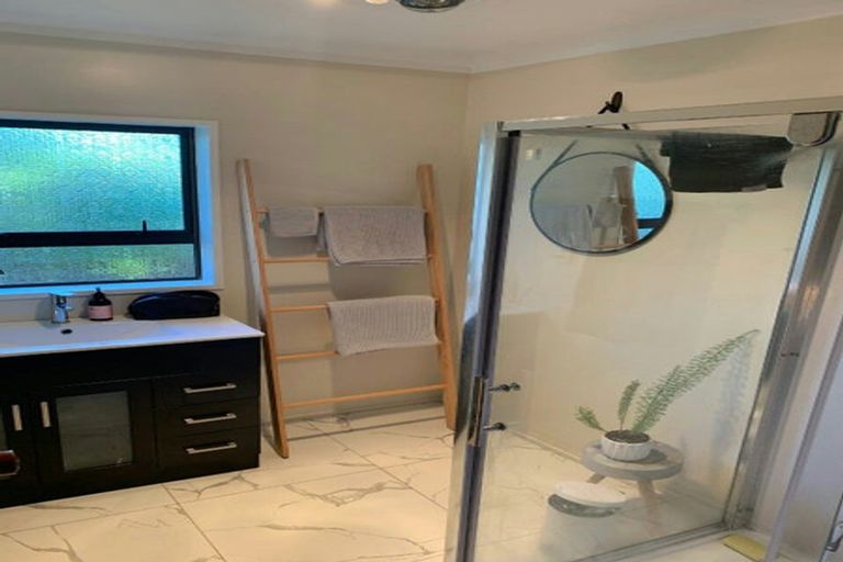 Photo of property in 2/25 Patons Road, Howick, Auckland, 2014