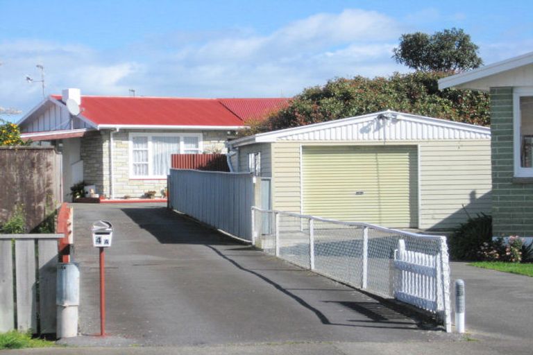 Photo of property in 4a Ross Street, Levin, 5510