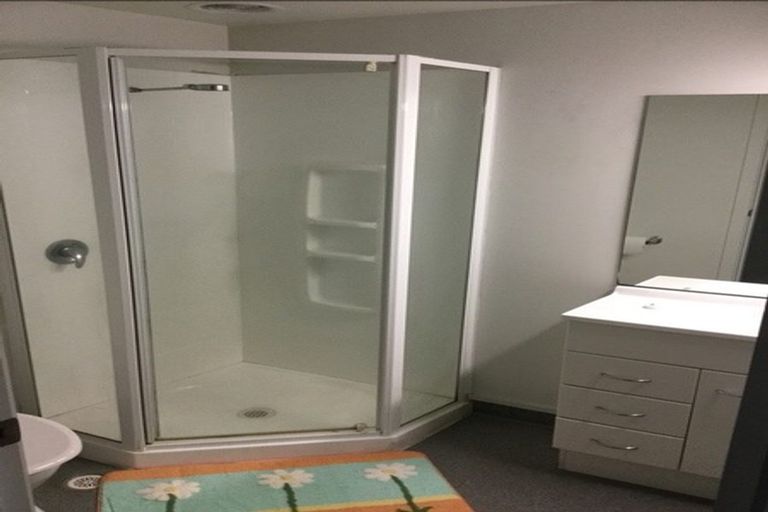 Photo of property in Orange Apartments/victoria Centr, 311/169 The Terrace, Wellington Central, Wellington, 6011