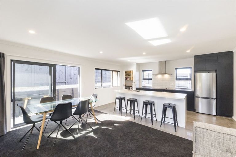 Photo of property in 8 Poplar Grove, Feilding, 4702