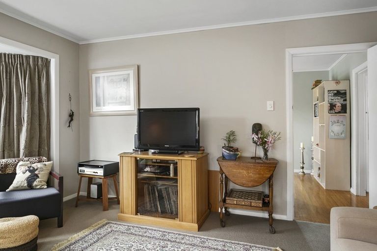 Photo of property in 5 Williams Street, Cambridge, 3434