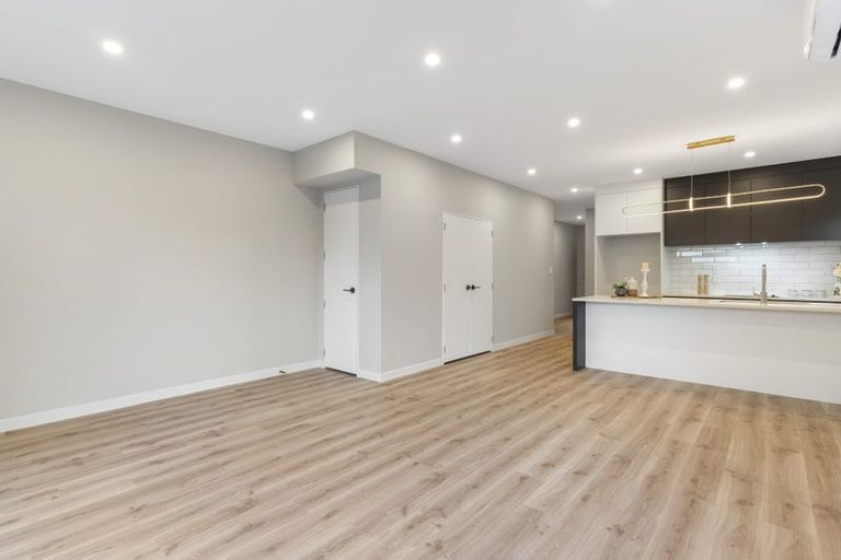 Photo of property in 80b Kahui Parade, Karaka, Papakura, 2113