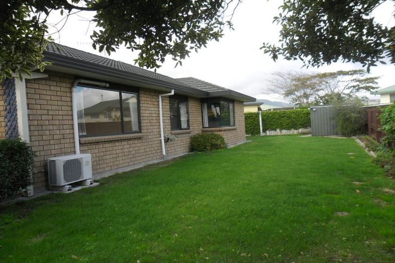 Photo of property in 143 Realm Drive, Paraparaumu, 5032