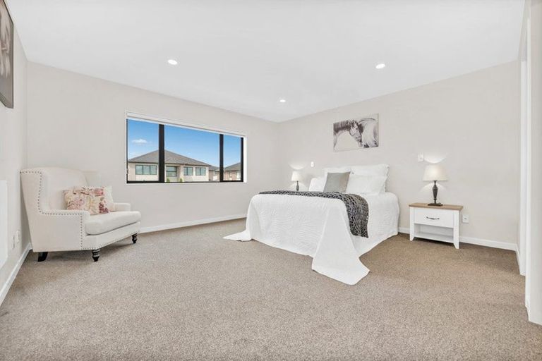 Photo of property in 18 Listack Drive, Flat Bush, Auckland, 2019