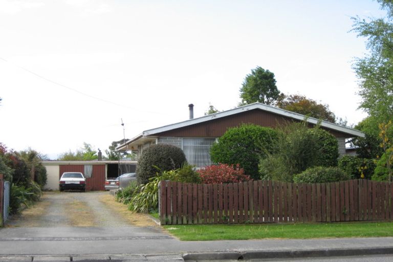 Photo of property in 24 Charles Street, Rangiora, 7400