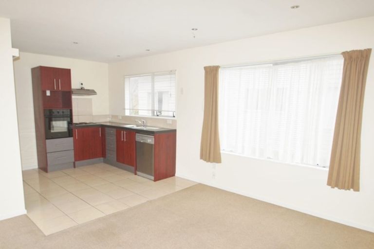 Photo of property in 7/443 Hereford Street, Linwood, Christchurch, 8011