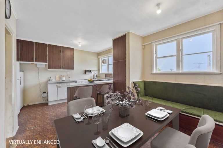 Photo of property in 91 Maungaraki Road, Korokoro, Lower Hutt, 5012