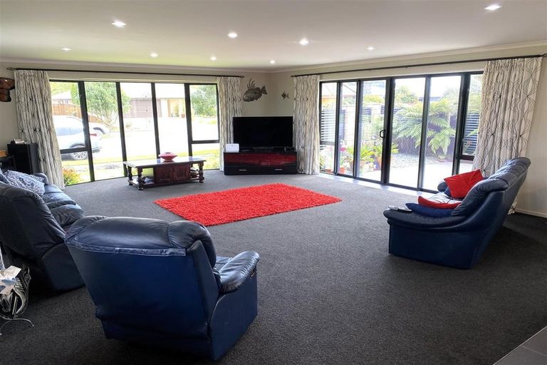 Photo of property in 23 Ridgeway Drive, Greymouth, 7805