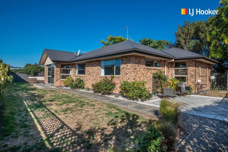 Photo of property in 1 Watt Street, Mosgiel, 9024