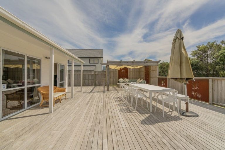 Photo of property in 237 Kenwood Drive, Matarangi, Whitianga, 3592