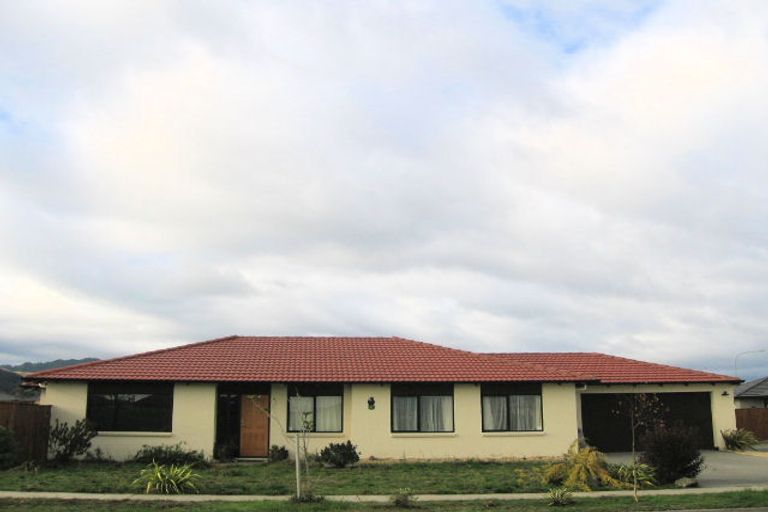 Photo of property in 12 Central Park, Paraparaumu Beach, Paraparaumu, 5032