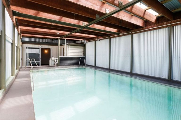 Photo of property in 5 Tararua Terrace, Cloverlea, Palmerston North, 4412