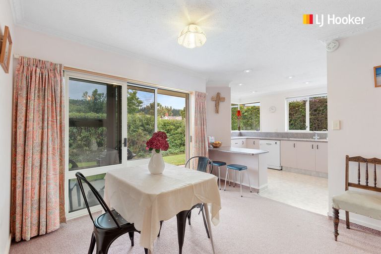 Photo of property in 20 Skerries Street, Outram, 9019