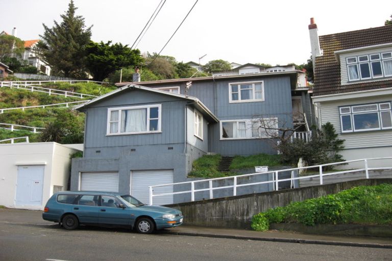 Photo of property in 34 Queens Drive, Kilbirnie, Wellington, 6022