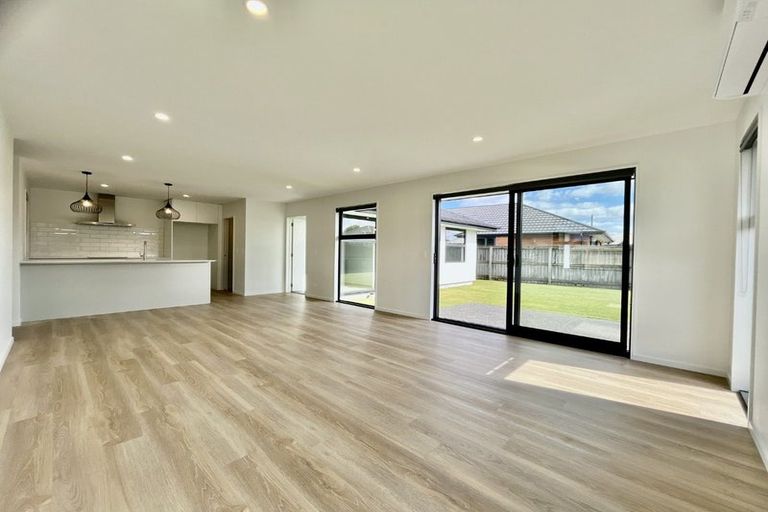 Photo of property in 12 Kildare Street, Belfast, Christchurch, 8051