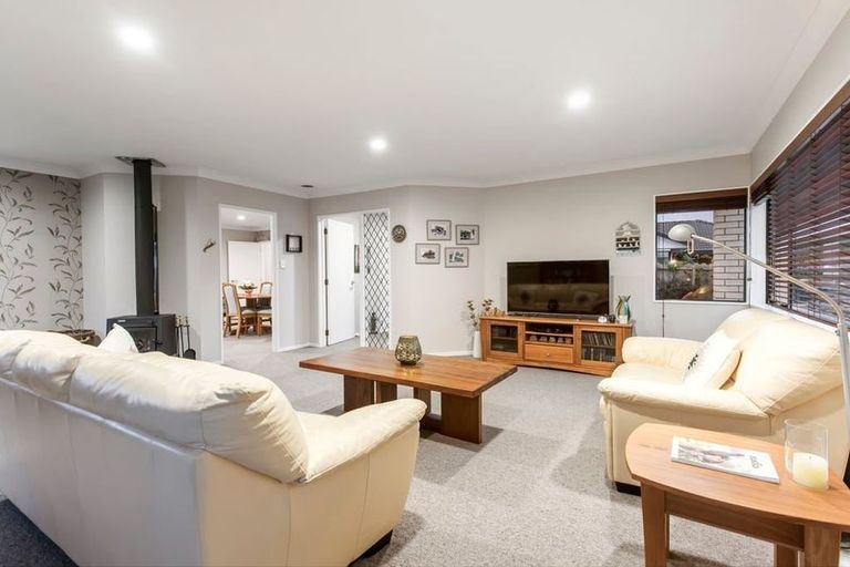 Photo of property in 39 Kilimanjaro Drive, Northpark, Auckland, 2013