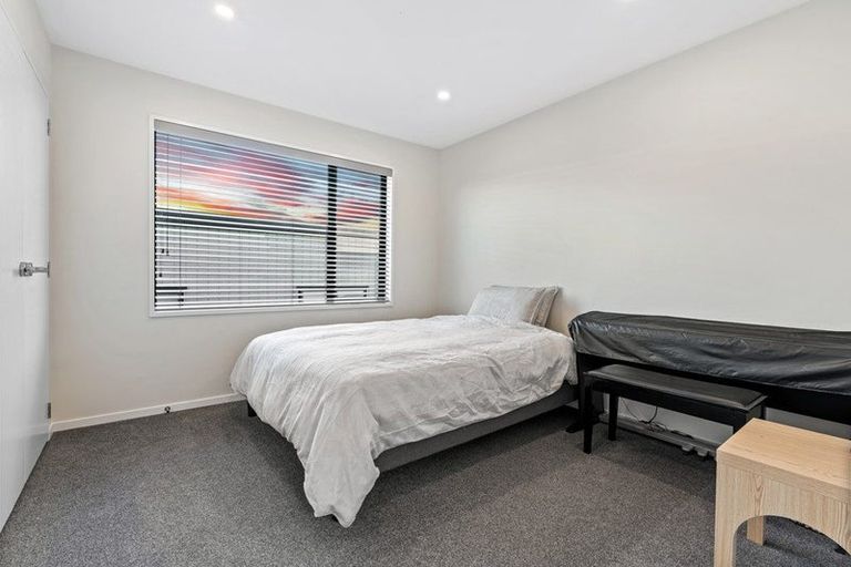 Photo of property in 43 Westgate Drive, Westgate, Auckland, 0614