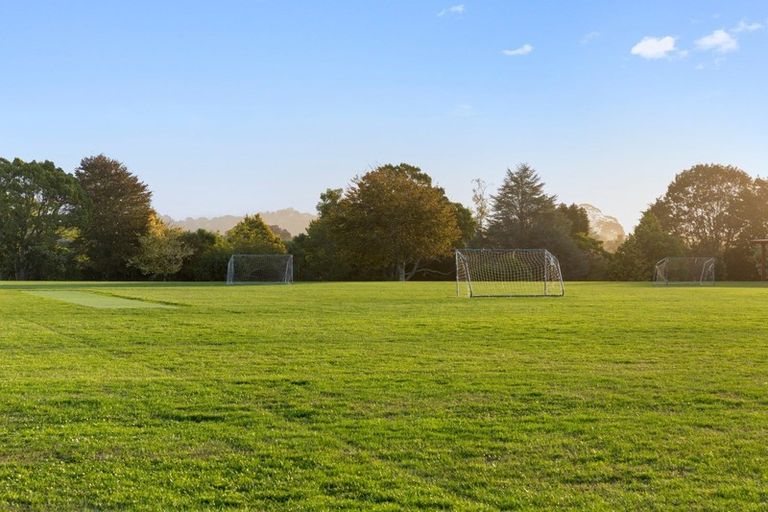 Photo of property in 10 Richardson Road, Omokoroa, 3114