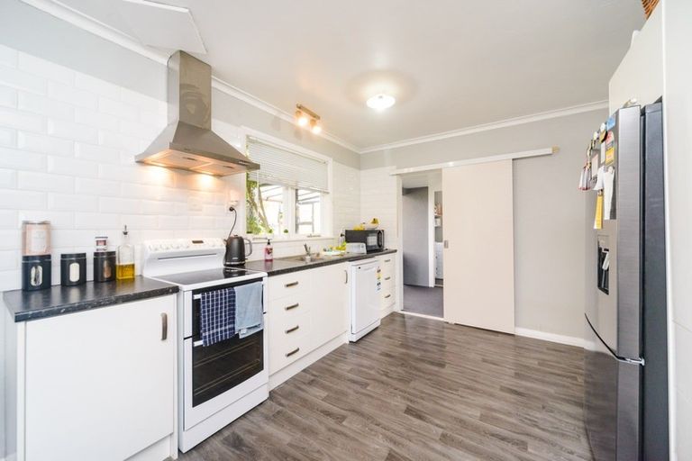Photo of property in 65 Highbury Avenue, Highbury, Palmerston North, 4412