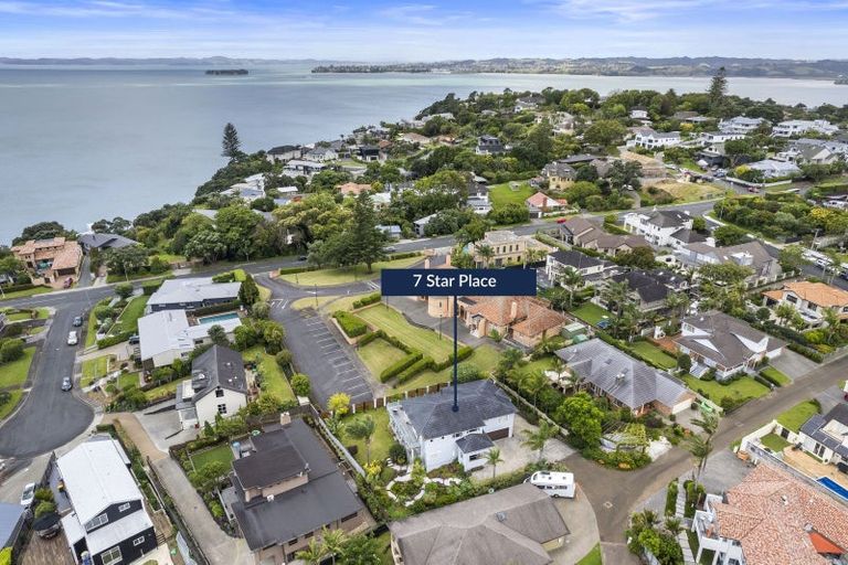 Photo of property in 7 Star Place, Cockle Bay, Auckland, 2014