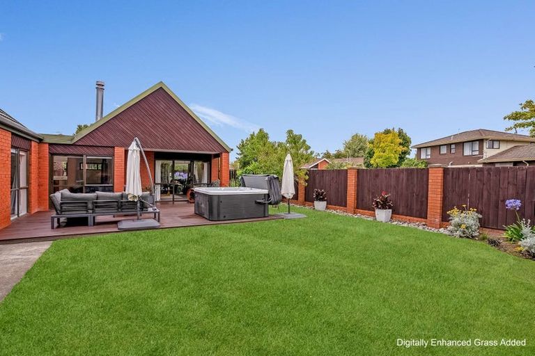 Photo of property in 16 Lancewood Drive, Halswell, Christchurch, 8025
