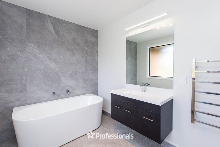 Photo of property in 6 Turksma Lane, Kaitoke, 5018