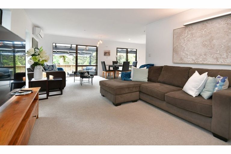 Photo of property in 28 Puhoi Road, Puhoi, Warkworth, 0994