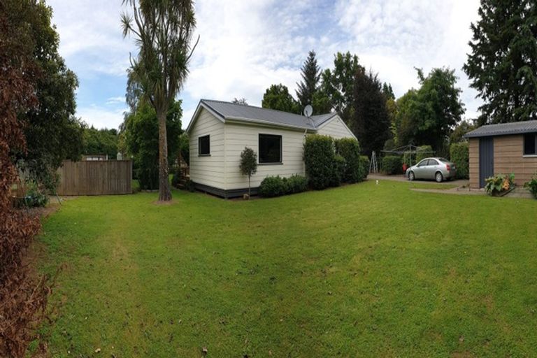 Photo of property in 17 Charlotte Street, Takapau, 4203