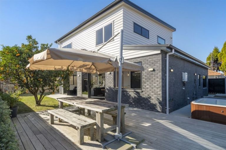 Photo of property in 21a Ngahere Street, Otumoetai, Tauranga, 3110