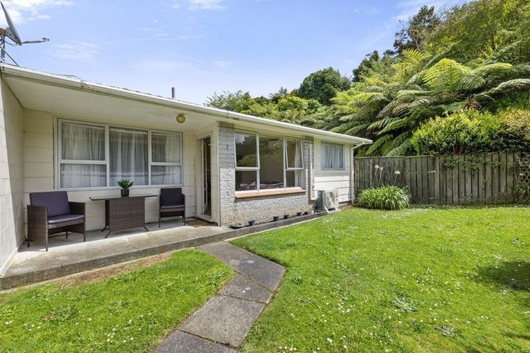 Photo of property in 7a Waterloo Place, Westown, New Plymouth, 4310