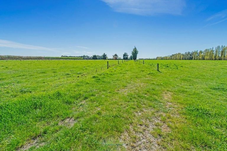 Photo of property in 382 Selwyn Lake Road, Leeston, 7683