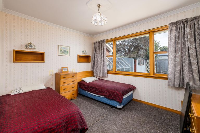 Photo of property in 30 Hughes Street, Waimate, 7924