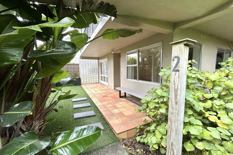Photo of property in 2/13 Park Avenue, Takapuna, Auckland, 0622