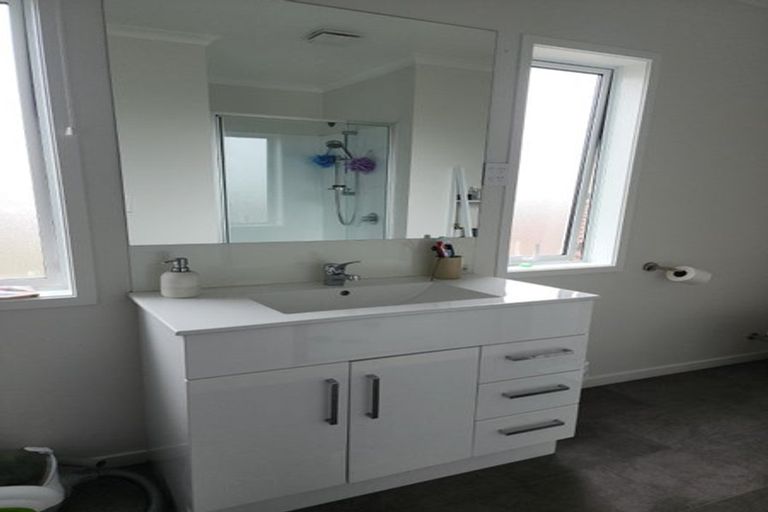 Photo of property in 3/10 Burrows Place, Frankton, Hamilton, 3204