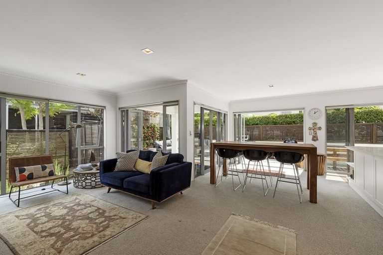 Photo of property in 119 Beach Road, Castor Bay, Auckland, 0620