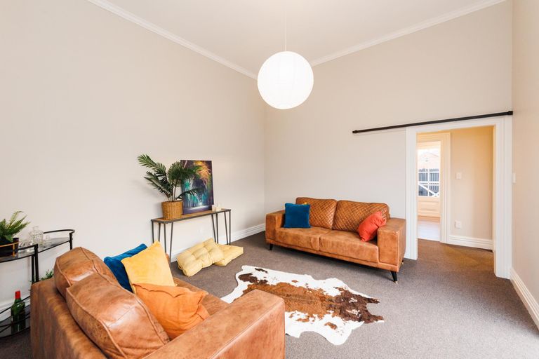 Photo of property in 10 Stewart Street, Marton, 4710