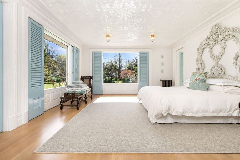 Photo of property in 8 Wood Lane, Fendalton, Christchurch, 8014