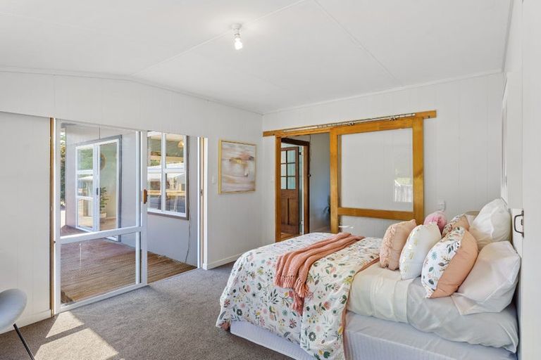 Photo of property in 4 Hokio Road, Hokio Beach, Levin, 5571
