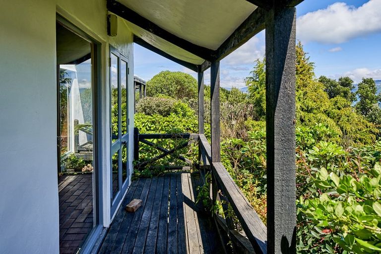 Photo of property in 65 Howard Road, Point Howard, Lower Hutt, 5013