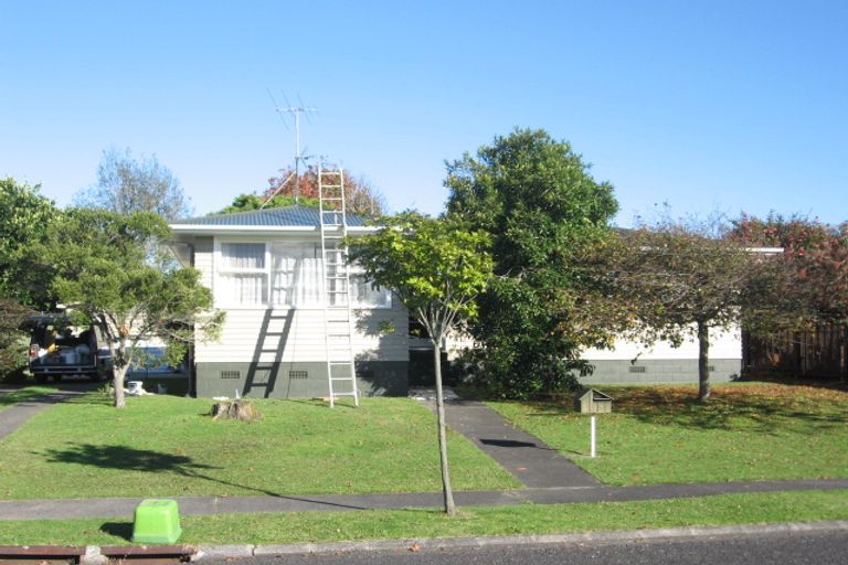 Photo of property in 3 Hywell Place, Manurewa, Auckland, 2102