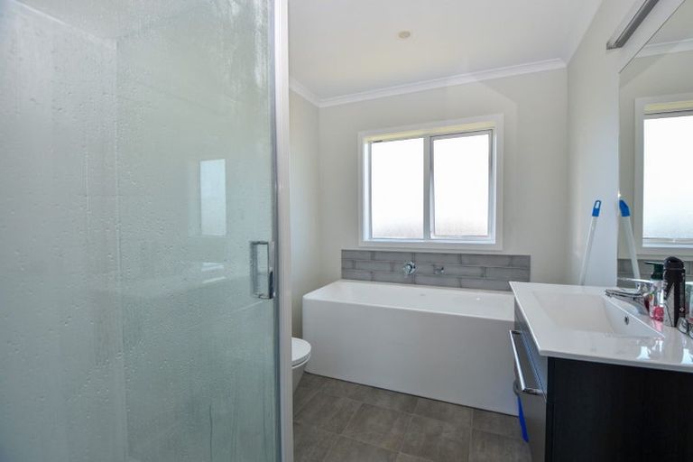 Photo of property in 12 Fantail Avenue, Carterton, 5713
