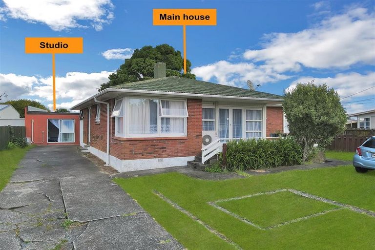 Photo of property in 44 Royston Street, Rosehill, Papakura, 2113