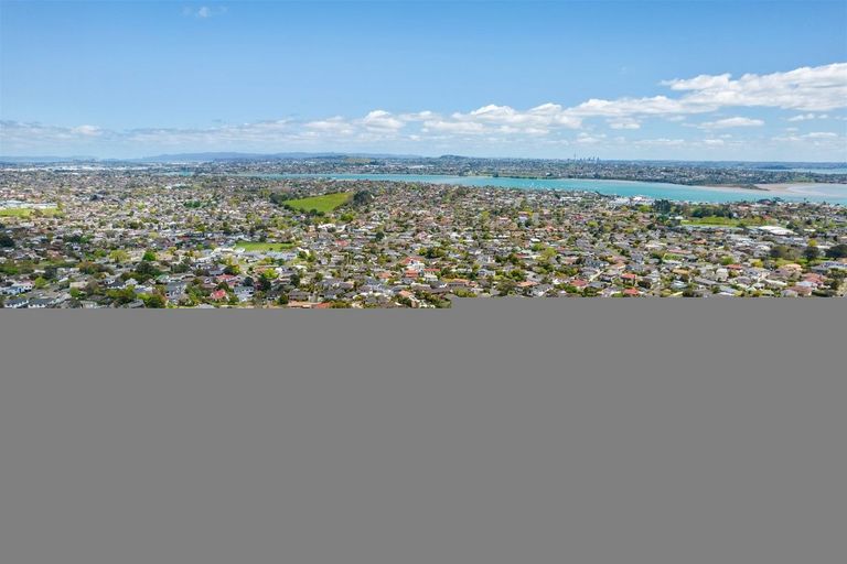 Photo of property in 16 Janome Place, Bucklands Beach, Auckland, 2014