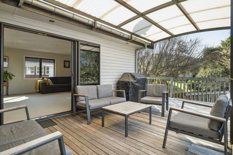 Photo of property in 27 Rimuvale Street, Pukehangi, Rotorua, 3015