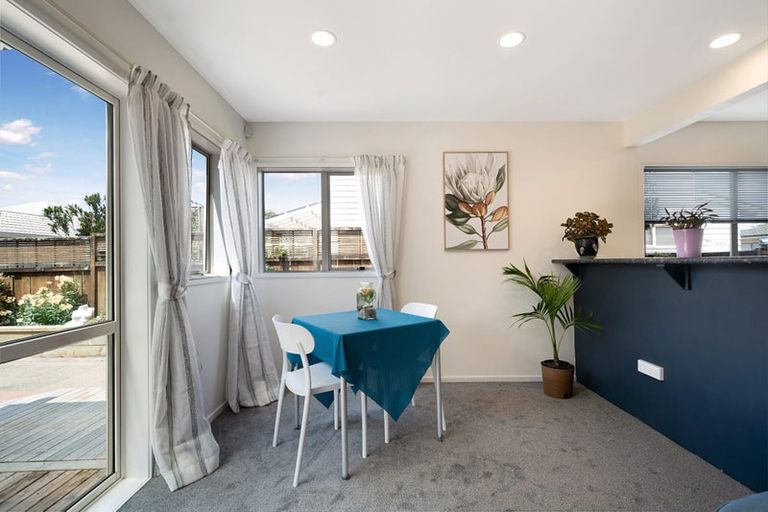 Photo of property in 10/103 Swanson Road, Henderson, Auckland, 0610