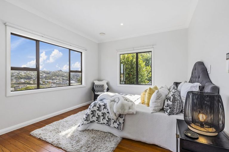 Photo of property in 50 Sheridan Terrace, Johnsonville, Wellington, 6037