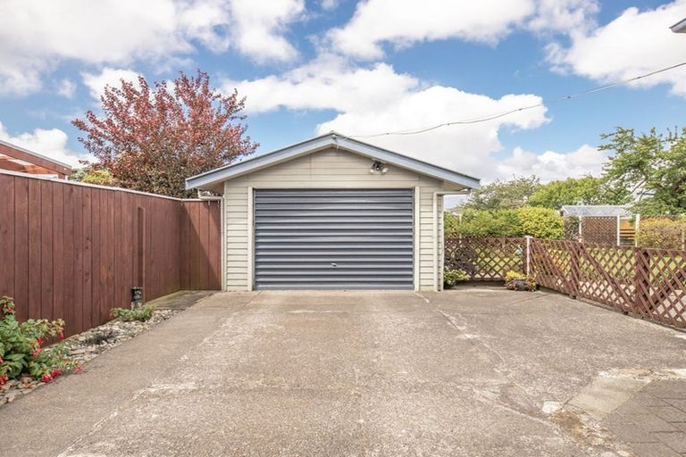 Photo of property in 97 Queen Street, Westport, 7825